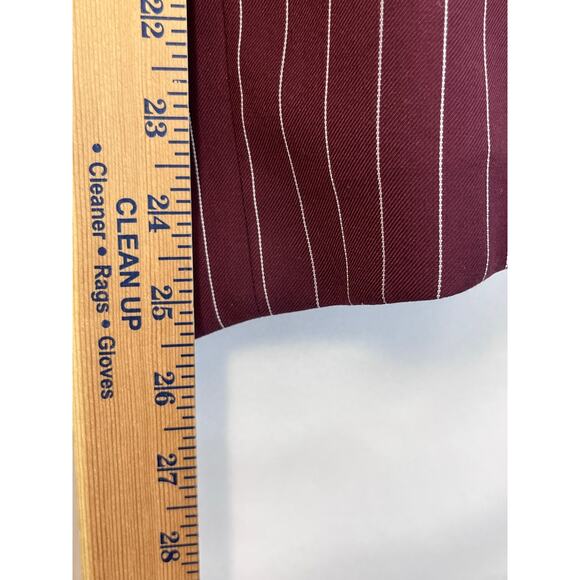 Vinci Men's Size 48L/43L Red/White 3 Piece Suit Vest, Jacket, and Pants - Picture 14 of 16